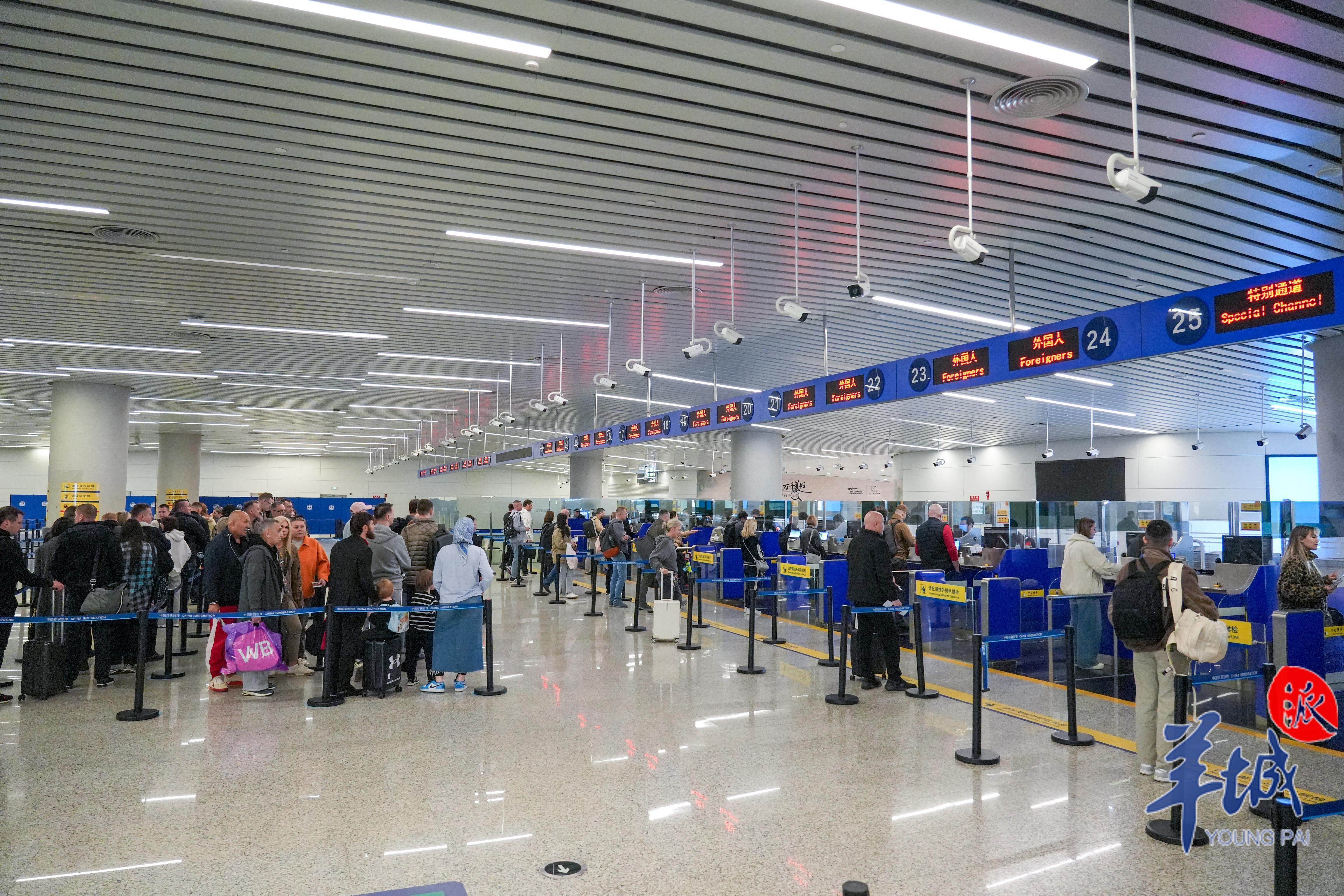 部分航班，暂停入境！这一国下令→