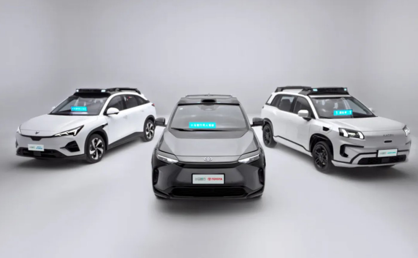 小马智行，进军中东！Robotaxi“三巨头”会师！