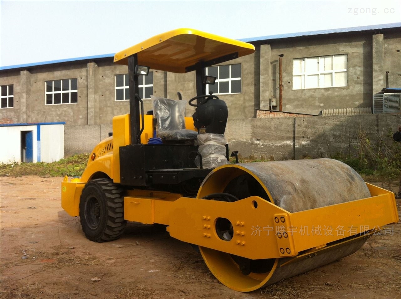 山推股份获得发明专利授权：“一种单钢轮压路机控制系统”