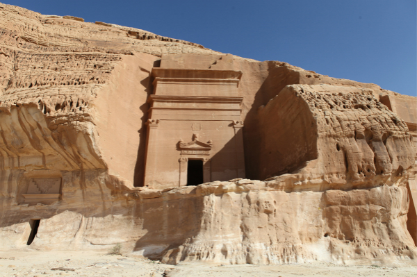 沙特等4国，免签！