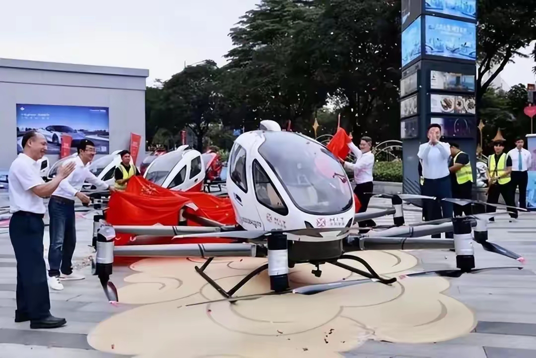 “元行者一号”验证型火箭在山东海阳东方航天港顺利实施海上发射回收试验