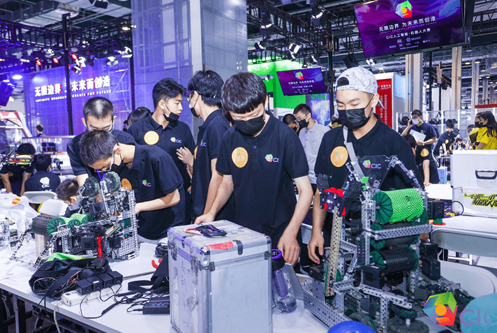 RoBoLeague世界机器人足球联赛将在北京开赛