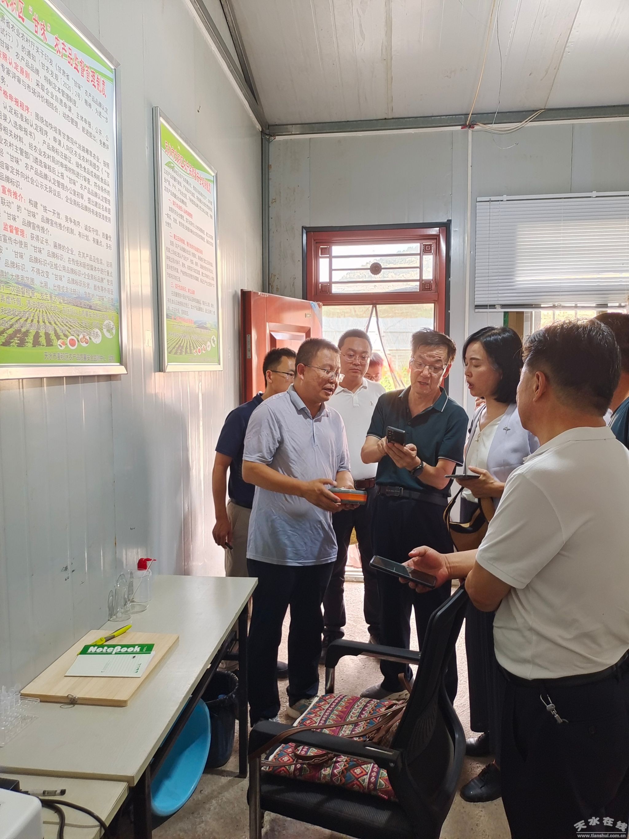 农业农村部：全国农产品批发市场猪肉平均价格为20.59元/公斤 较比节前降0.3%