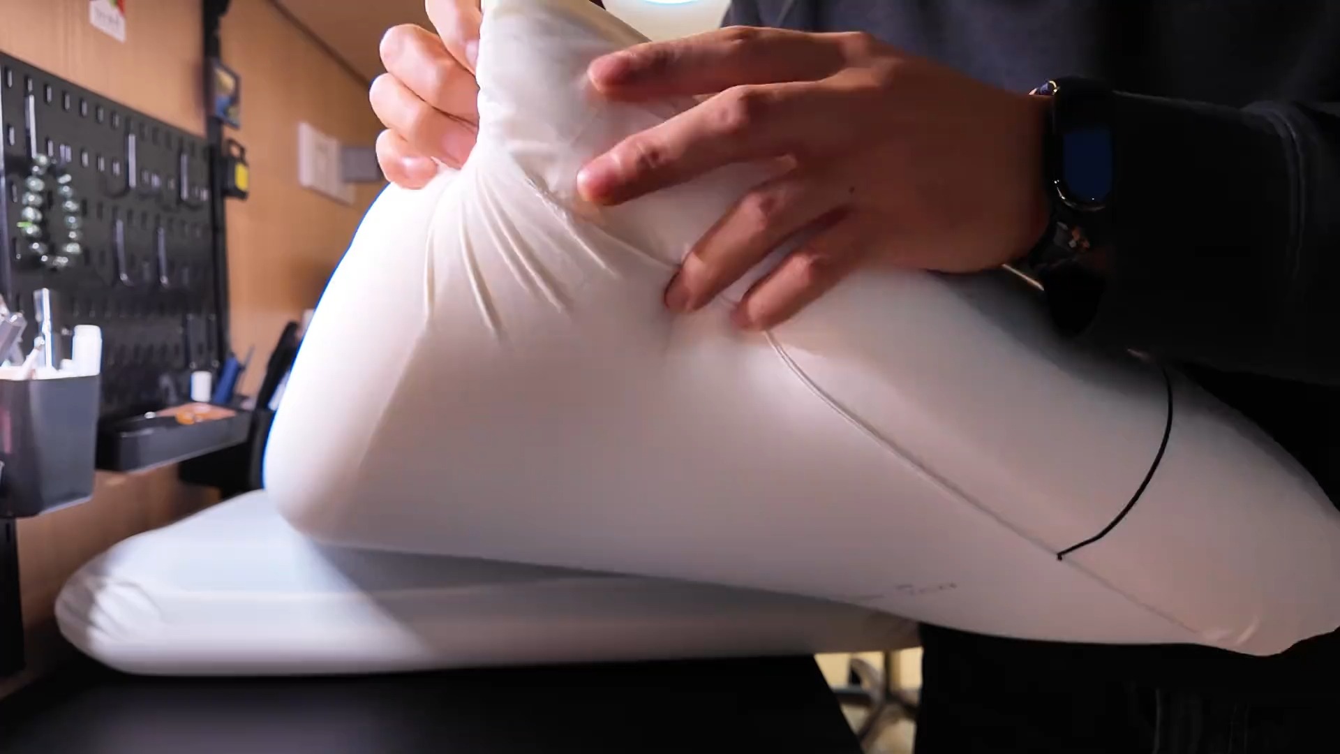 主业疲软的亚朵：靠卖“枕头”撑起三成营收，门店快速扩张难掩“卫生丑闻”频发尴尬