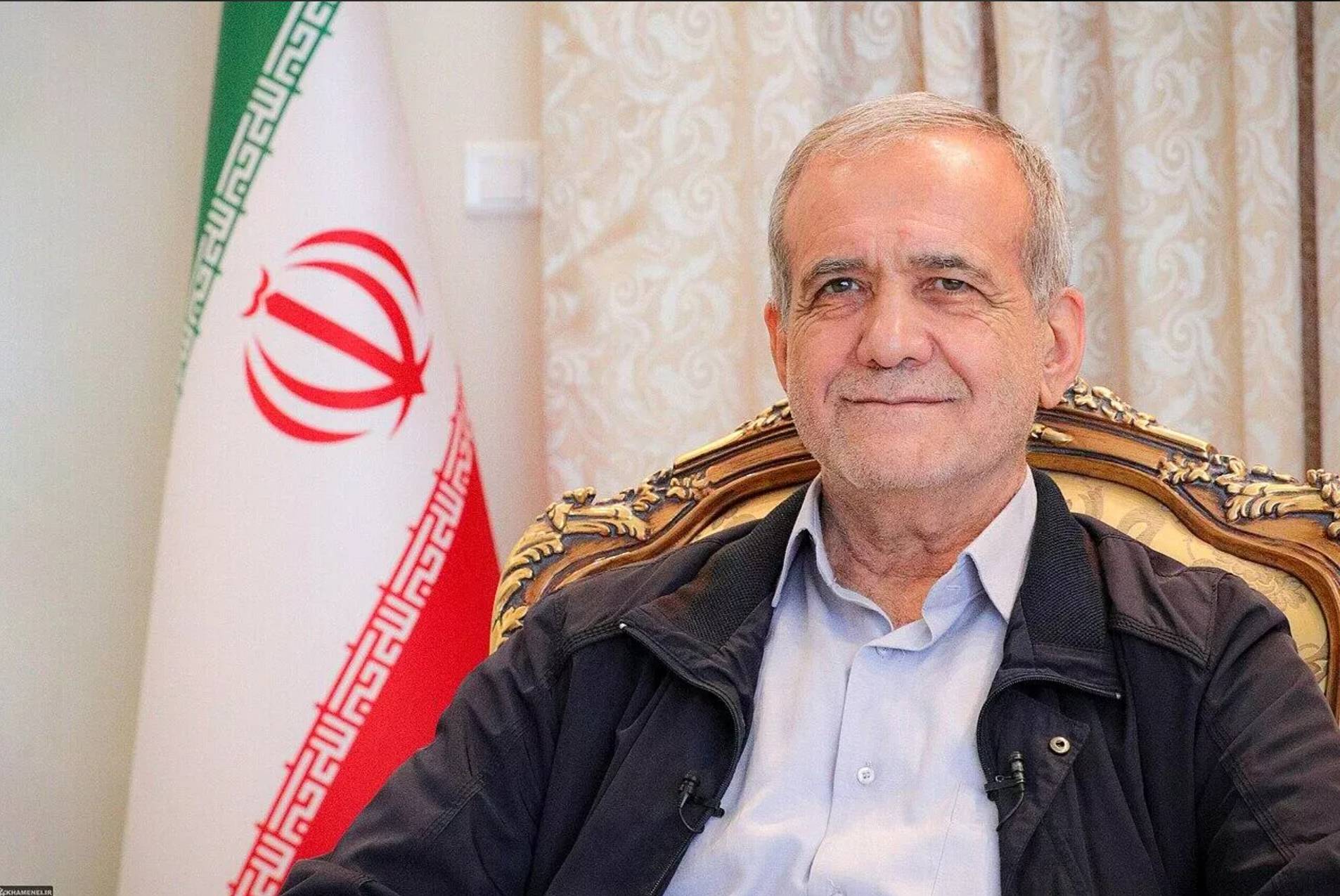 突发！伊朗退出与美国核谈判！特朗普威胁：伊朗必须在被彻底摧毁前达成协议！