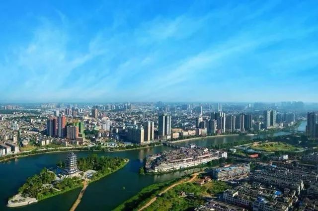 【城市观潮】 9.9元门票引爆的“苏超”经济