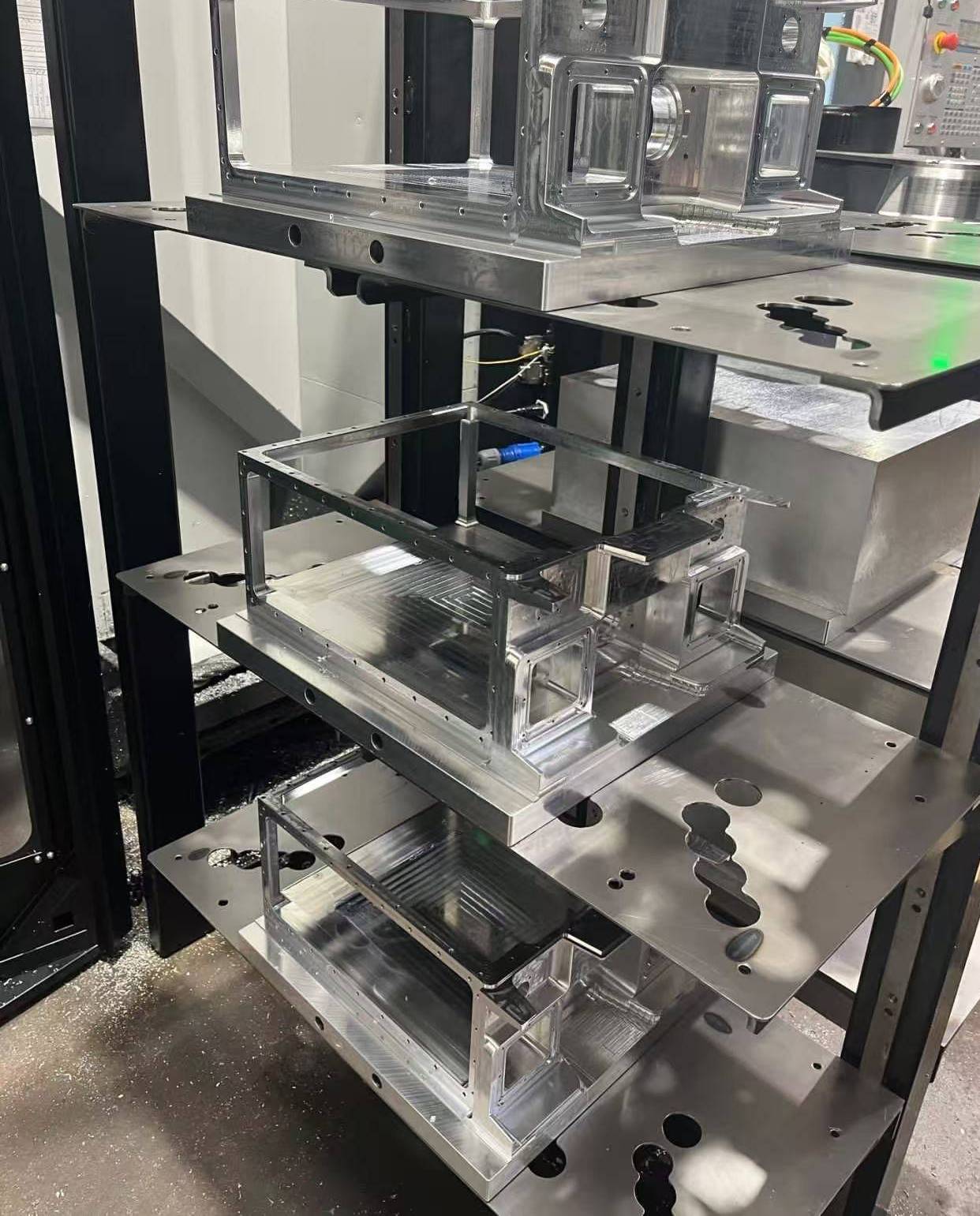 联诚精密：已向国内工业机器人头部企业批量供应相关零件产品