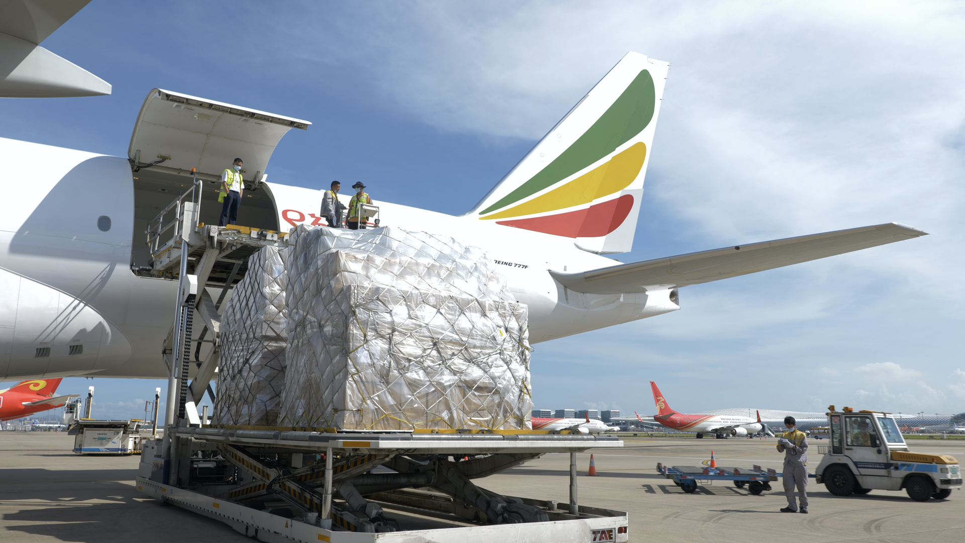 突发！埃塞俄比亚航空宣布：暂停！美国向中东地区部署更多军力