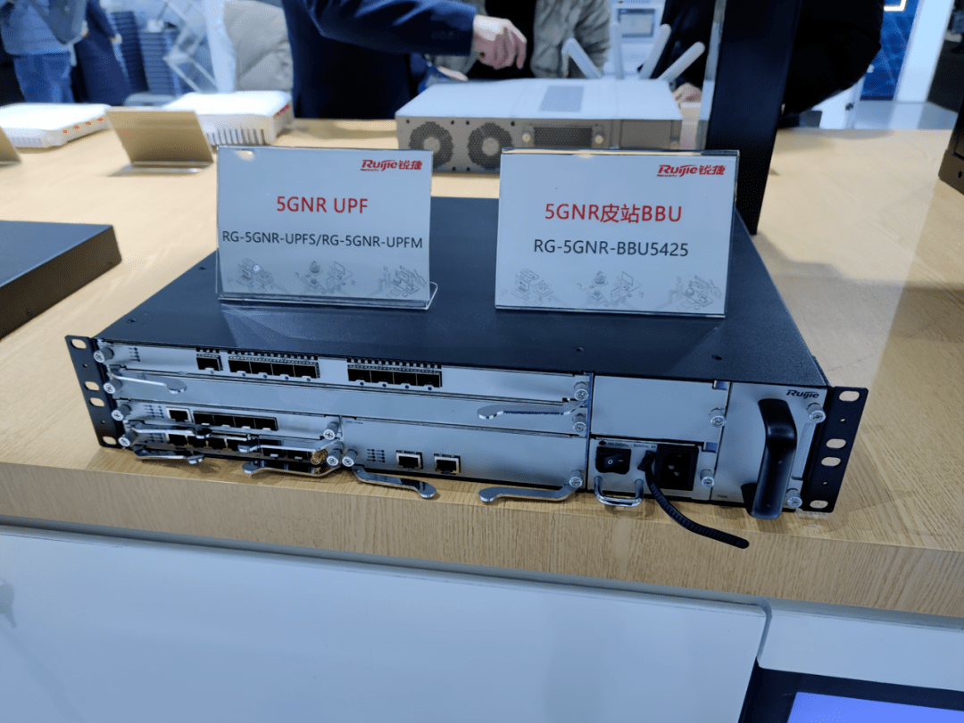 ST逸飞：合资公司参设湖北荆楚人形机器人有限公司 目前已正式开启产业化进程