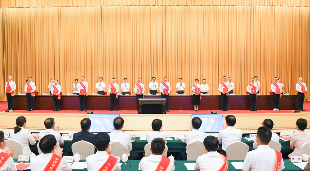 资本市场活水涌 宁波民营经济迎高质量发展新机遇