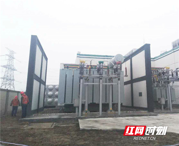 特变电工获得实用新型专利授权：“穿模装置”