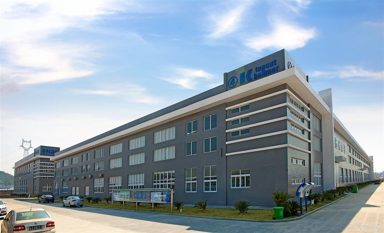 杰克股份获得发明专利授权：“一种裁片分离装置及粘布压力控制方法”