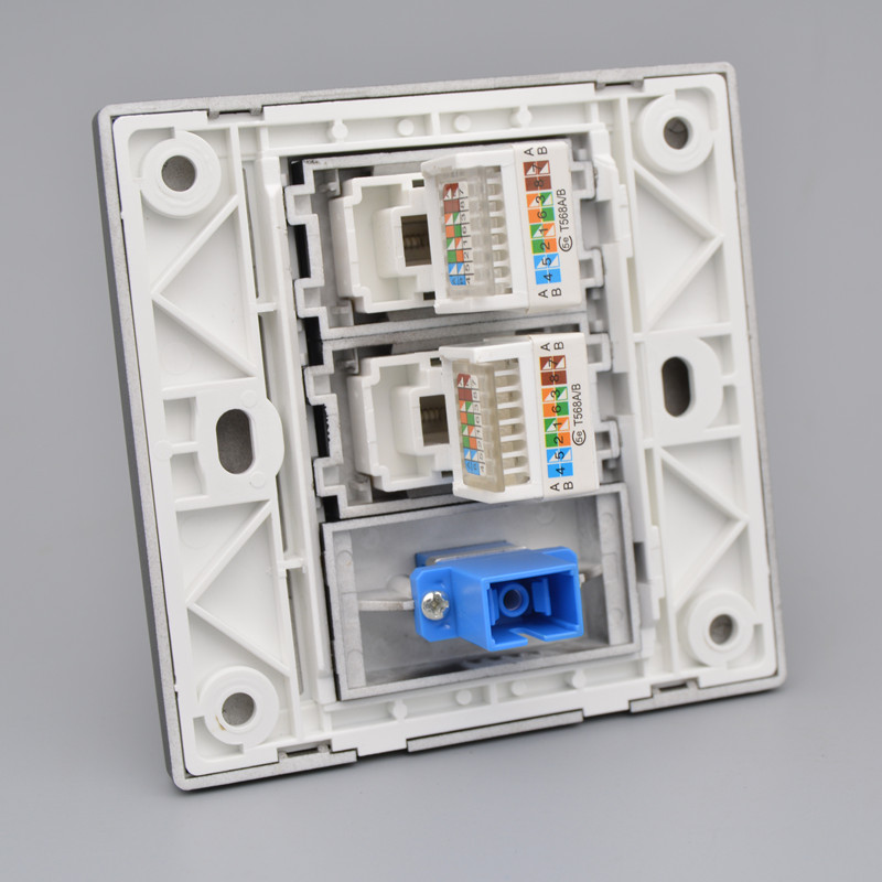 中航光电获得发明专利授权：“一种水下插拔光纤连接器插座及其组件”