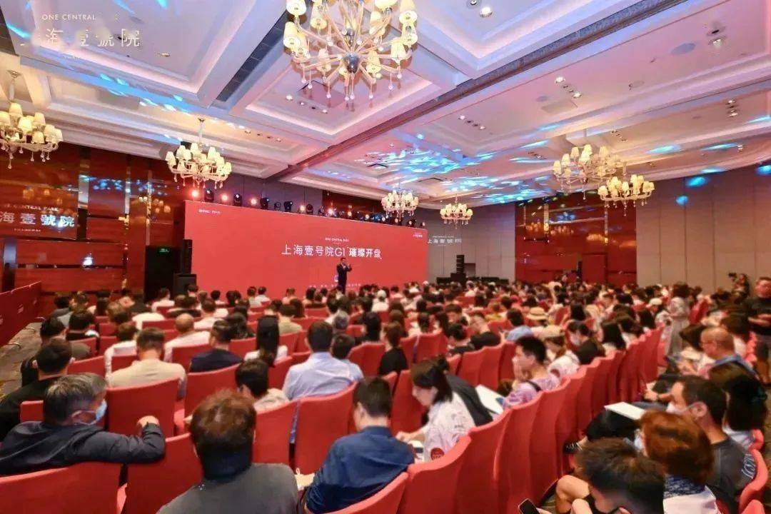 连亏11年的华天酒店：支柱酒店业务萎缩近七成，盈利能力腰斩，超16亿短债缺口压顶