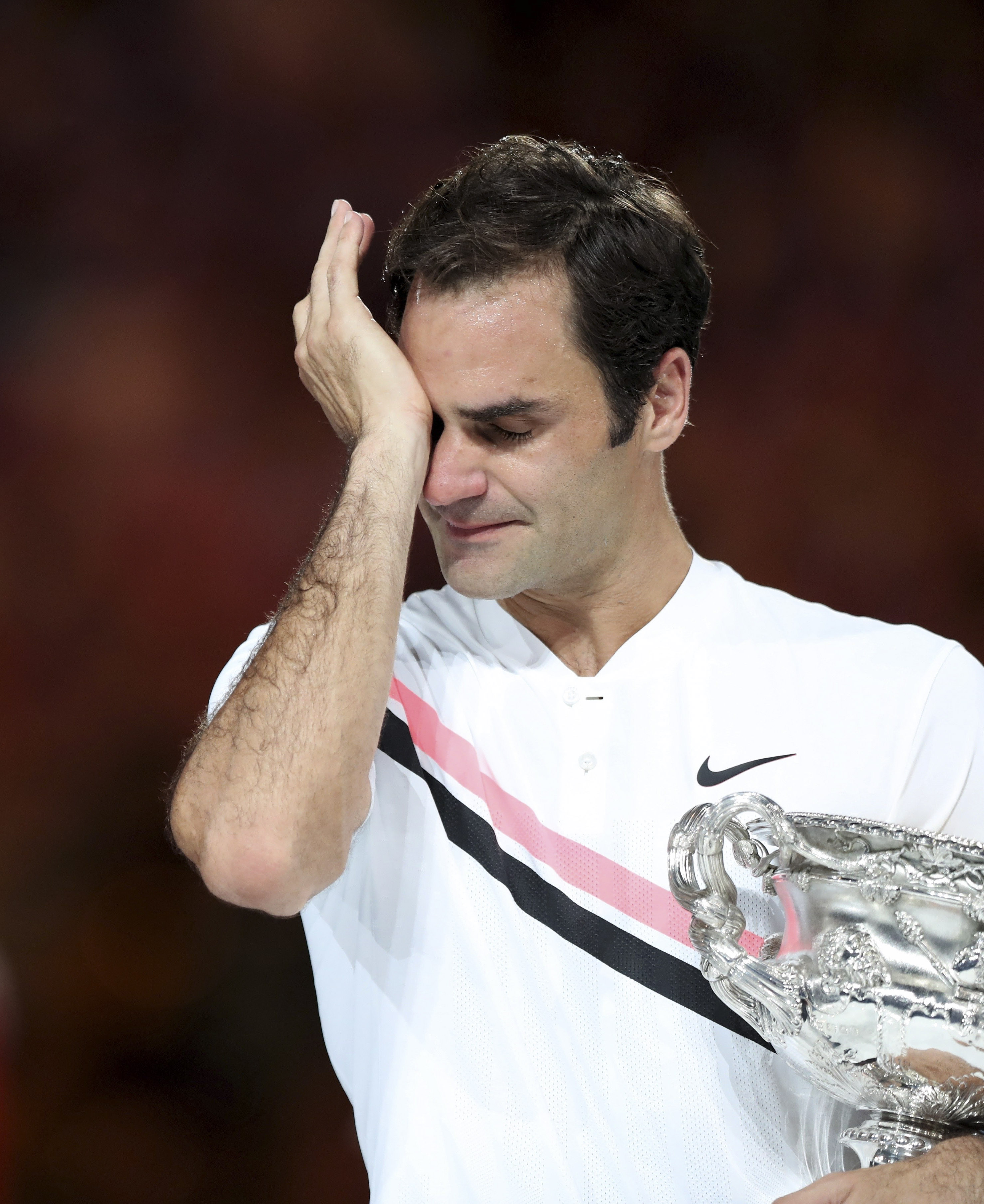 费德勒成为首位身家超10亿美元的网球运动员