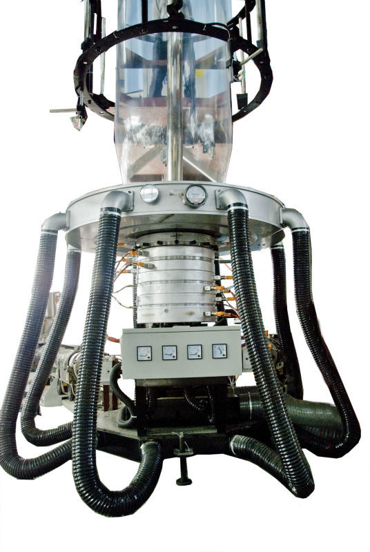 冠石科技获得实用新型专利授权：“保护膜拉耳折弯调节器”