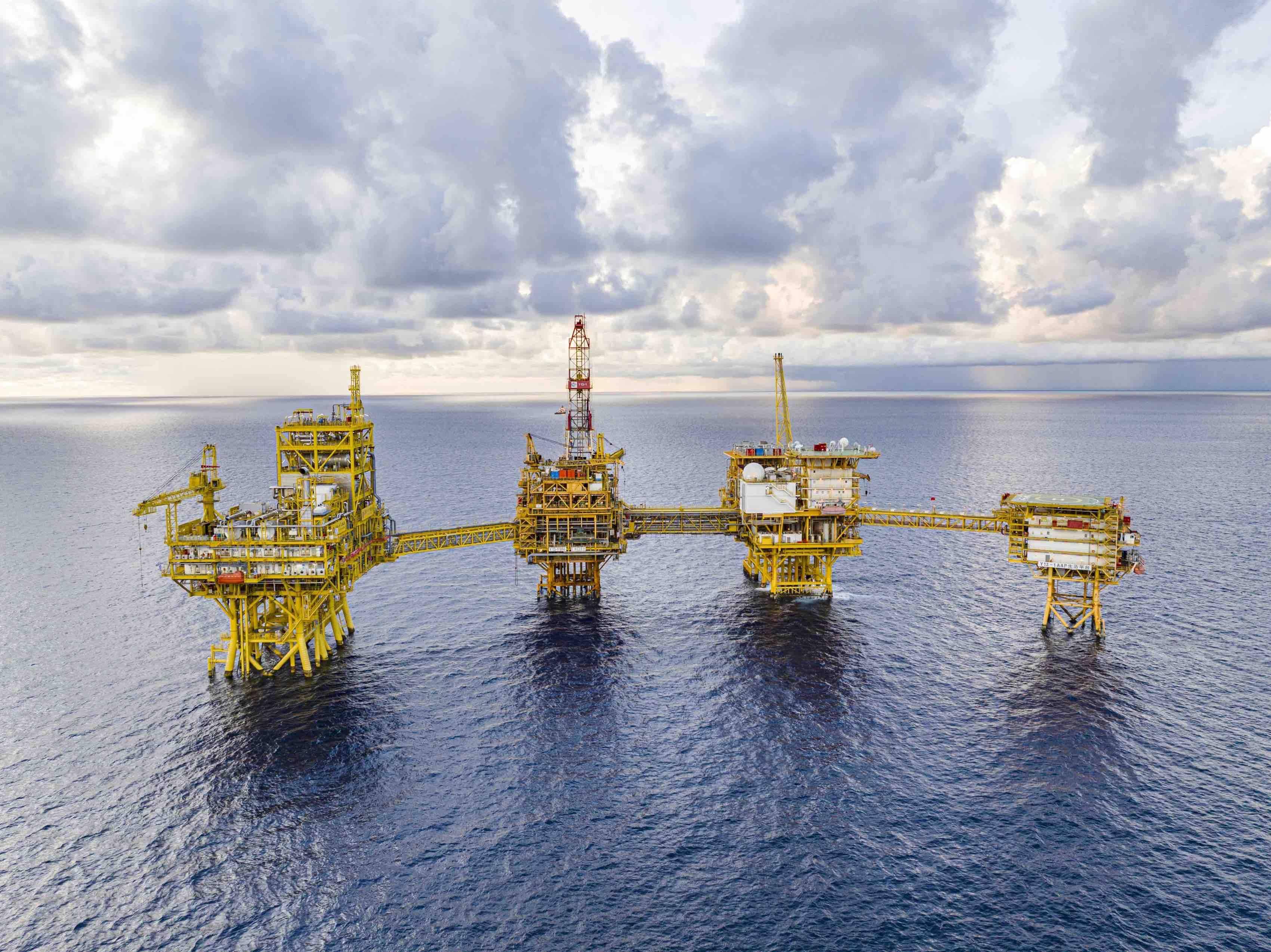 我国自主研发3000米级超深水海管应急回收装置投用