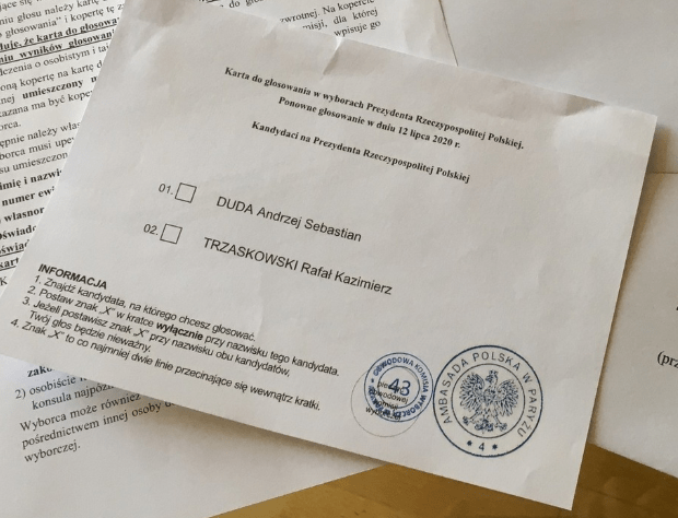 波兰总统签署了《商品和服务税法》修正案，提高免征增值税限额