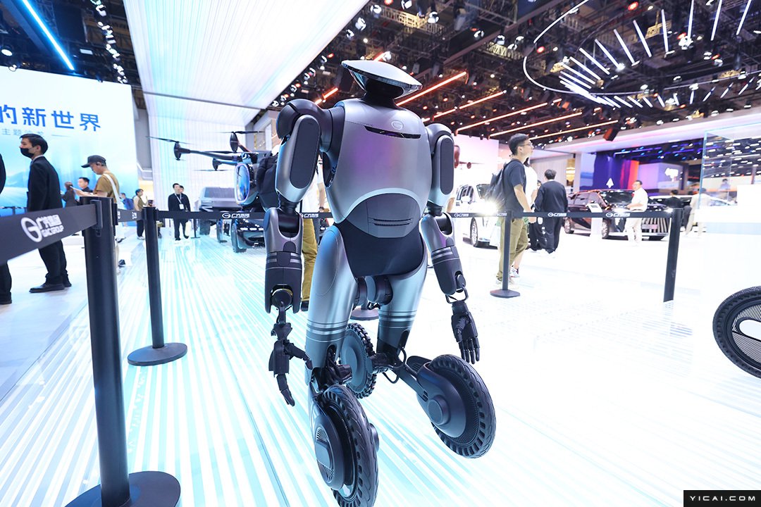 “人形机器人第一股”,再度融资超24亿港元!