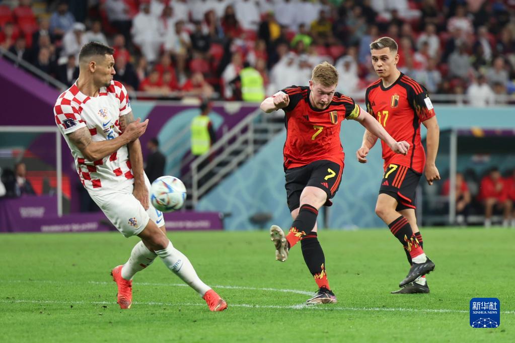 曹小林大使会见卡塔尔外贸事务国务大臣艾哈迈德