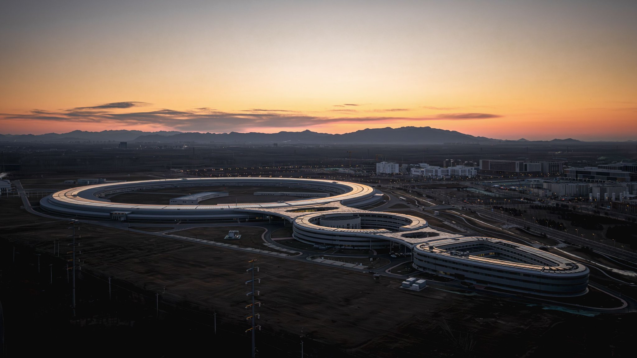 科学与健康｜以光为“尺”探索物质微观结构！我国首台高能同步辐射光源今年底试运行