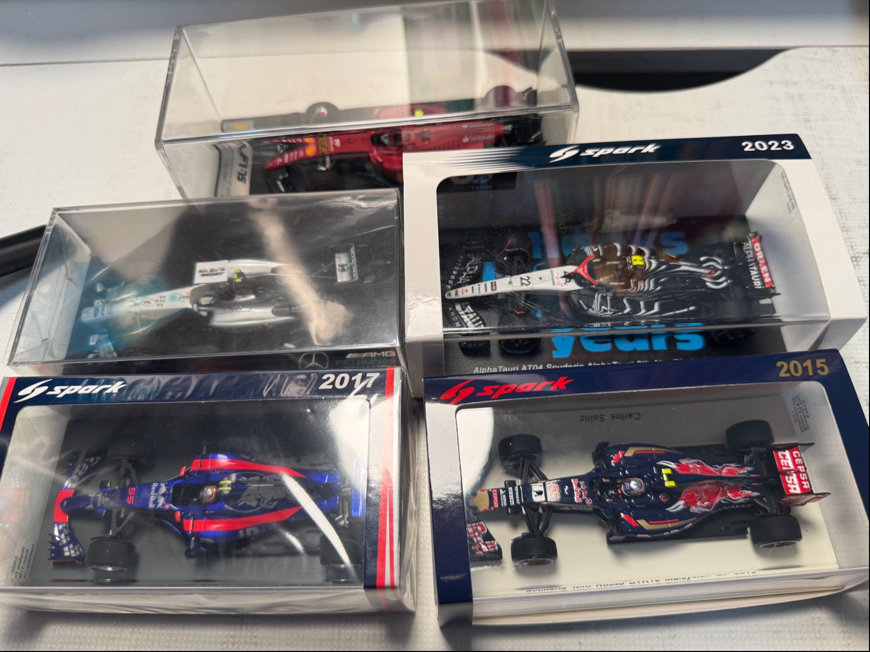 赛恩斯创历史新高，融资客减仓