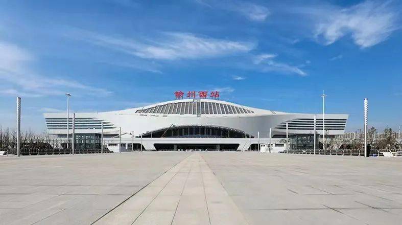 东南网架：上半年建筑业务新签订单34.11亿元 同比减少36.89%