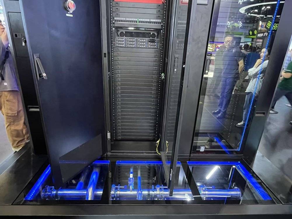 WAIC 2025观察：算力竞赛升维，模型寻路落地