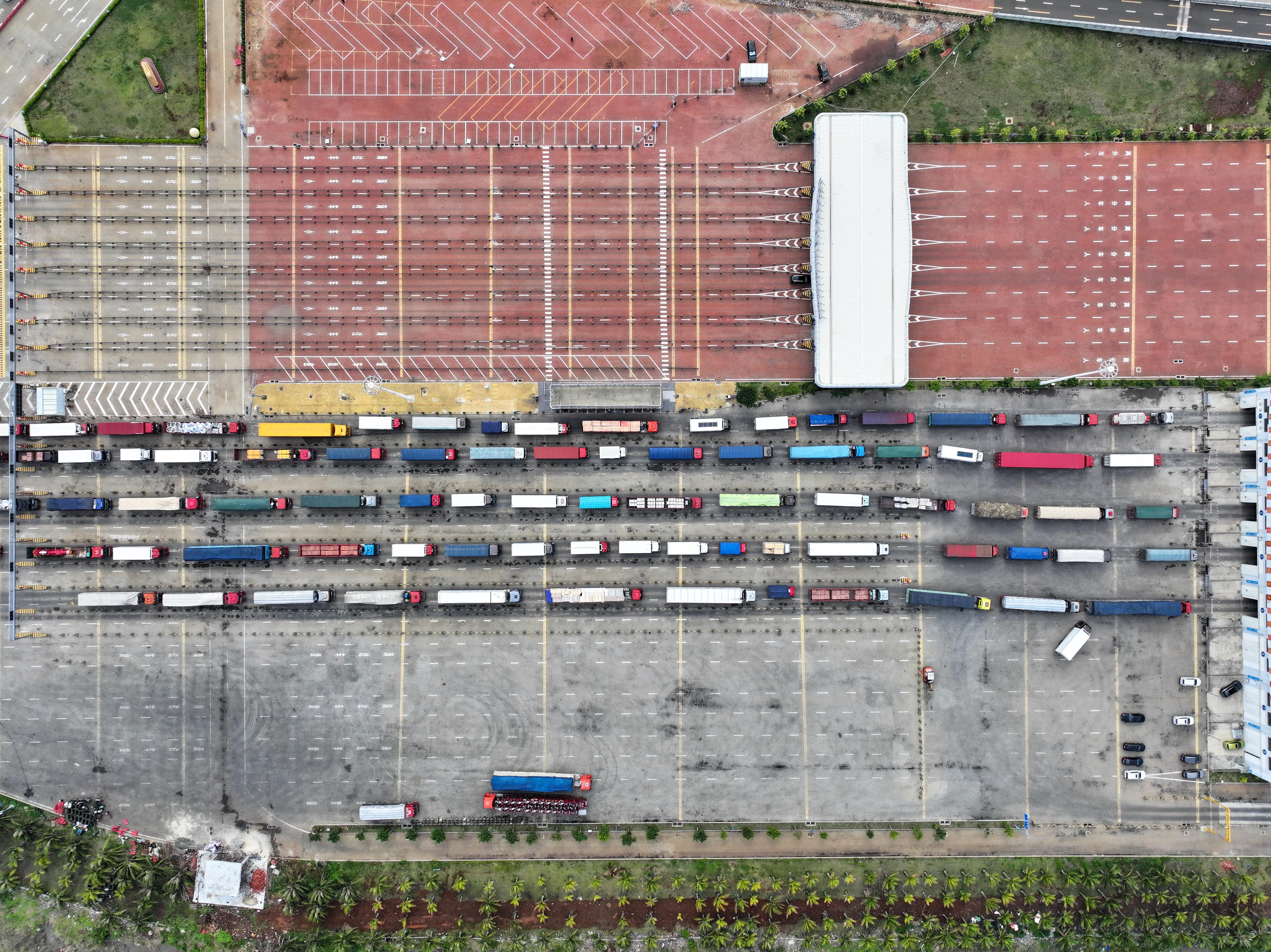 粤港澳大湾区首条城际长航无人机物流航线开通