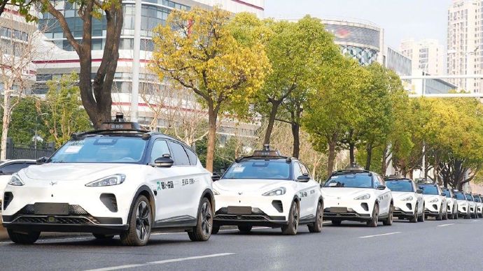 聚石化学续聘包伟为董秘： 2024年薪酬56万 今年一季度公司营收减少7%