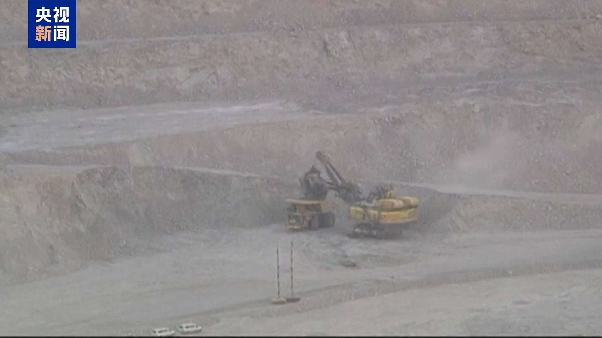 智利总统称将谨慎对待铜关税