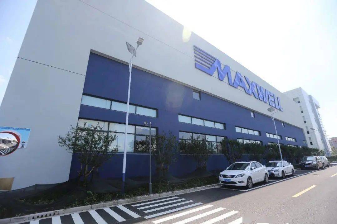 迈为股份获得发明专利授权：“动态镀膜装置及其动态镀膜方法”