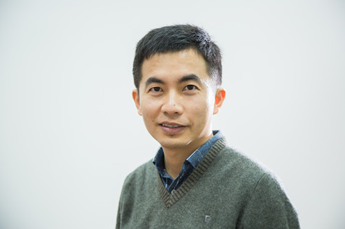 纸业巨头“去家族化”近五年，80后“接班人”连辞总裁、董事长