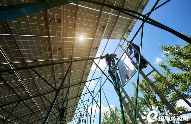 光伏板块迎市场政策双重变局 苏州固锝等企业把握发展机遇