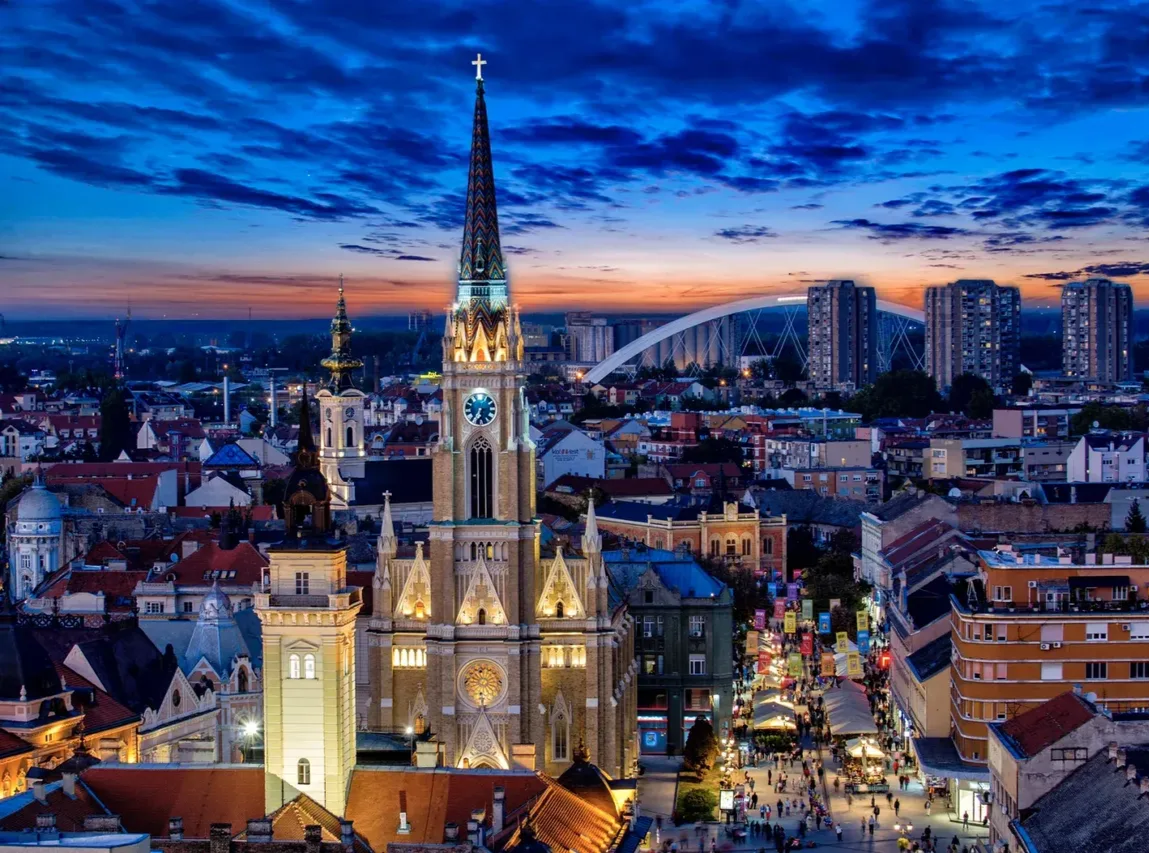 武契奇宣布将为特雷比涅机场投资超2亿欧元