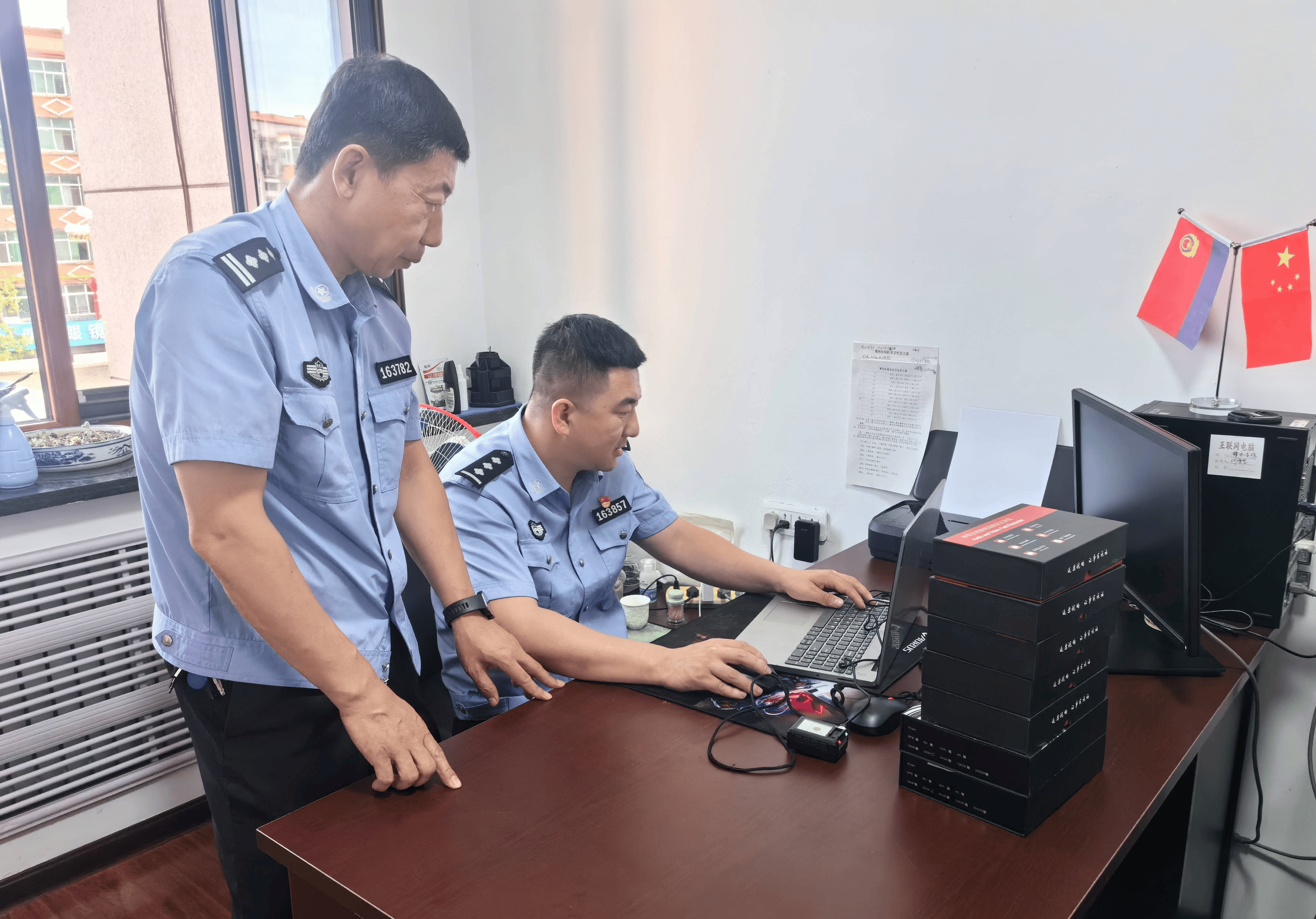 顺利完成援利警用物资项目交接仪式,中利警务合作更进一步