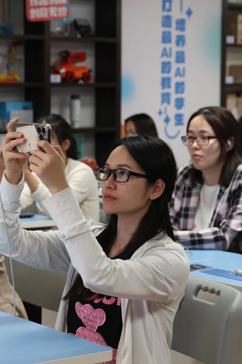 记者手记：让场景成为AI落地的“出题人”