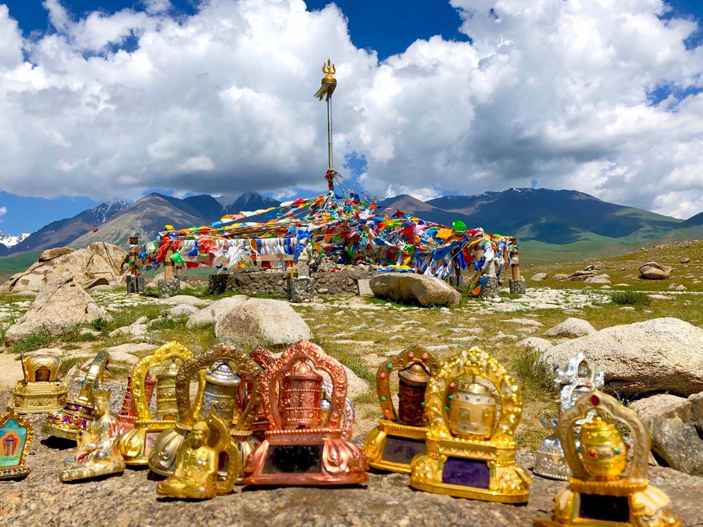 2025年蒙古对外贸易额达270.14亿美元