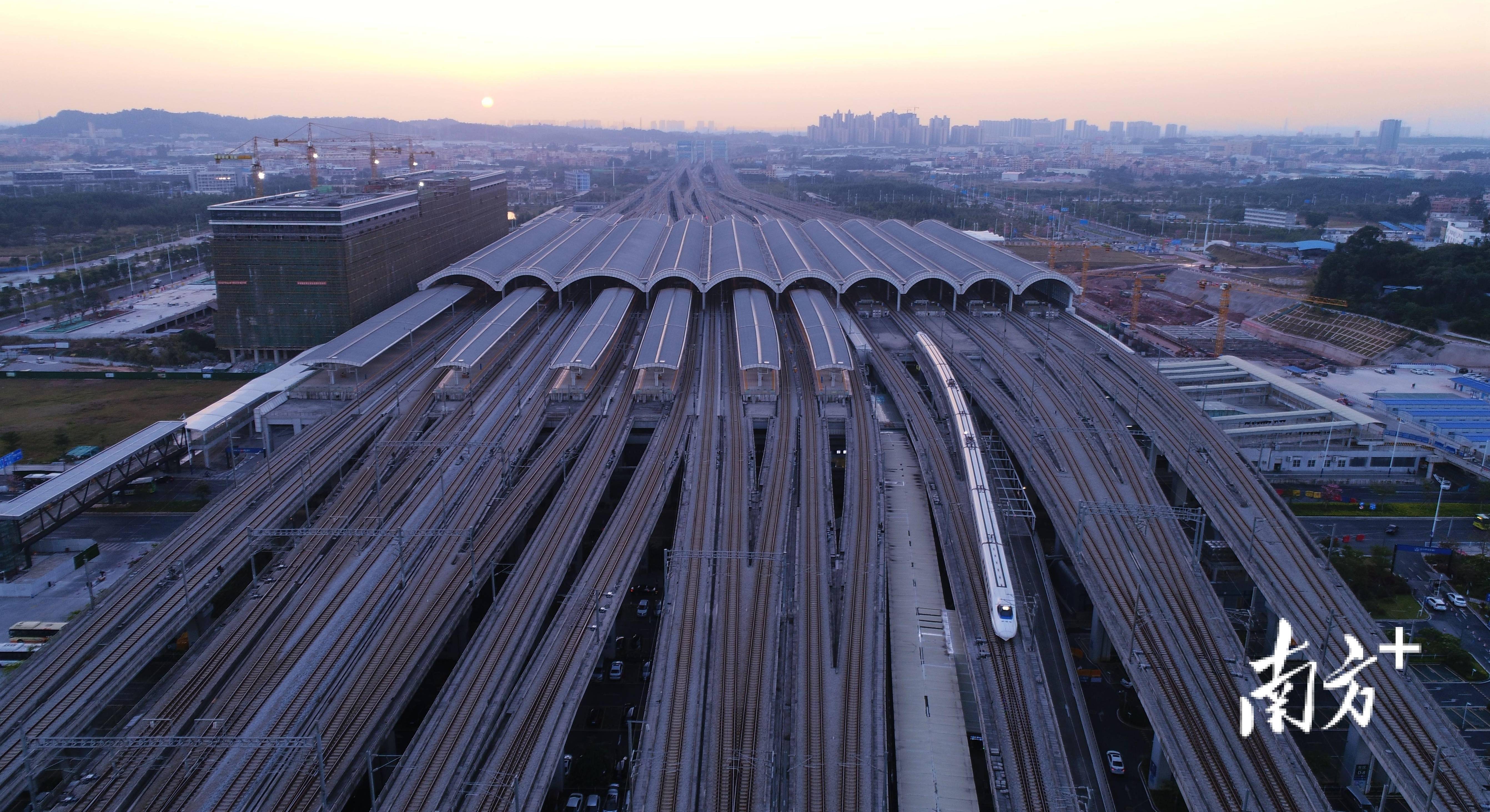 品浩：债券迎配置机遇 全球分散投资成关键