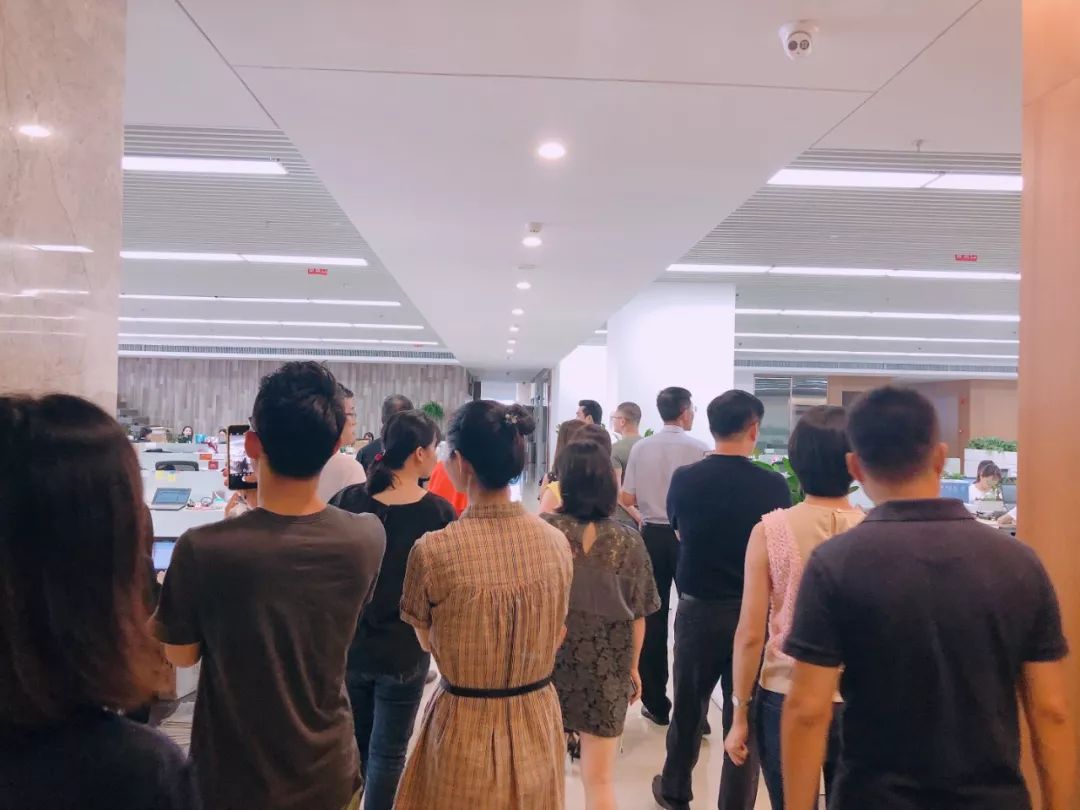 容诚所连环罚单落地:一个月内遭双线追责,27人被问责创行业纪录