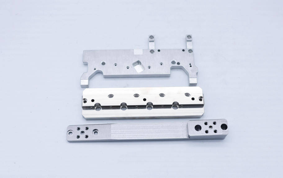 维科精密获得发明专利授权：“注塑模具及其适于嵌件埋入的注塑下模组件和埋入方法”