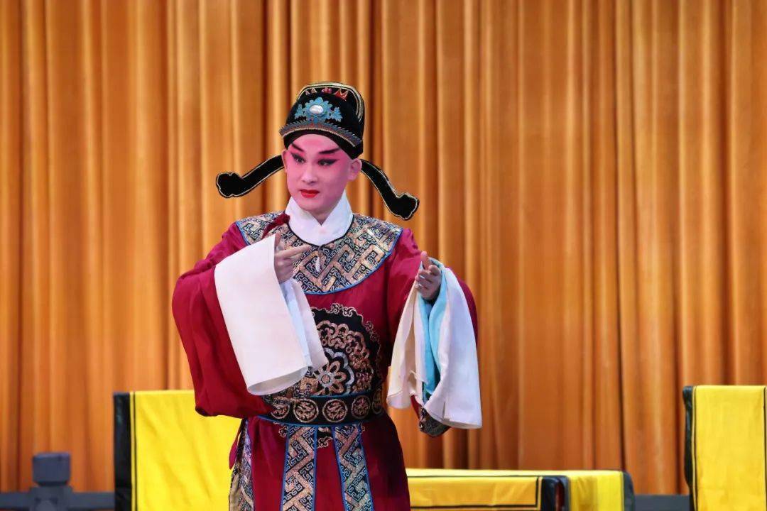 霓裳伴侣:盛世余音中藏着怎样的李杨往事?