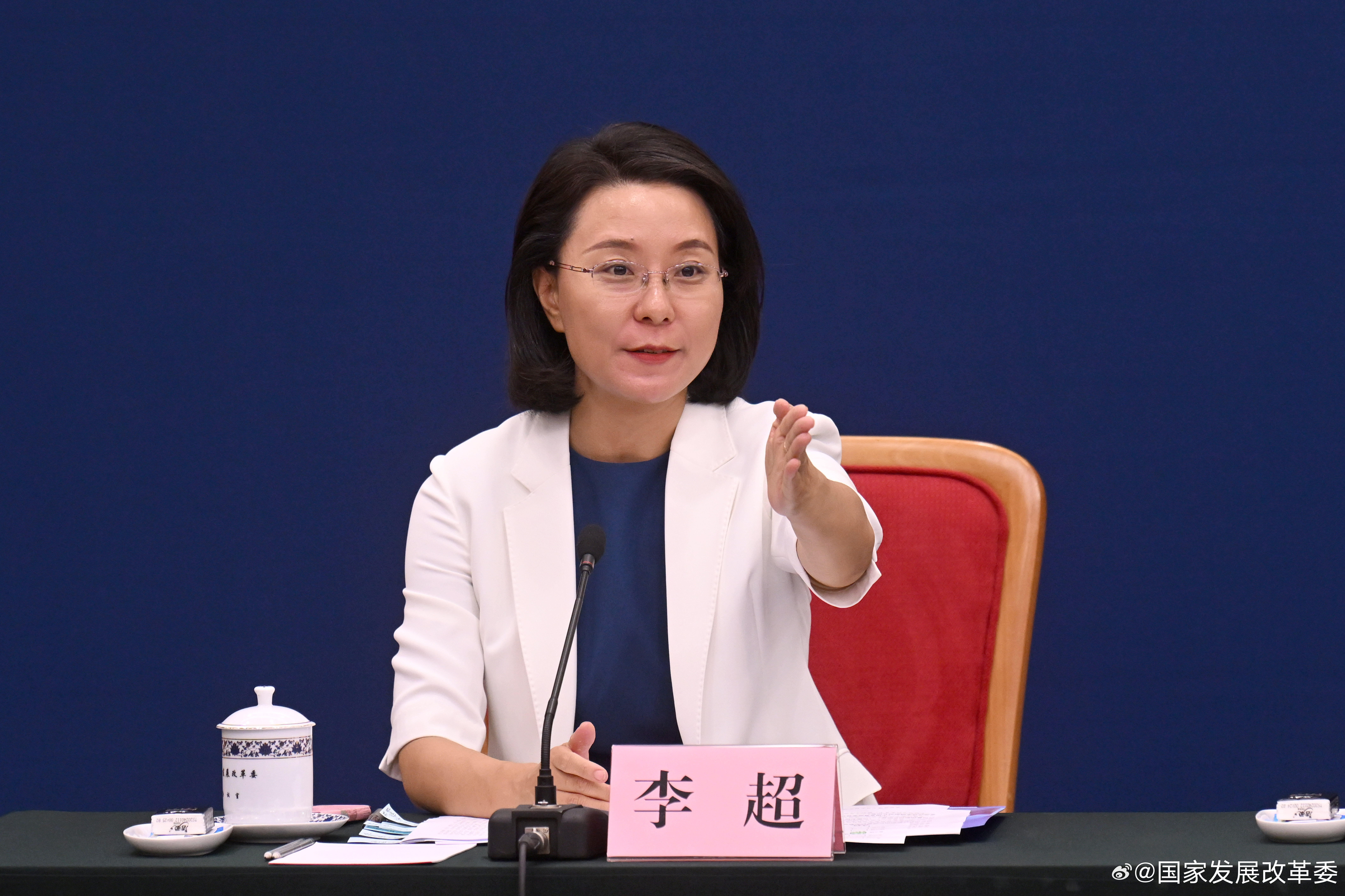 今日看点｜国新办将举行市场监管服务经济高质量发展情况新闻发布会