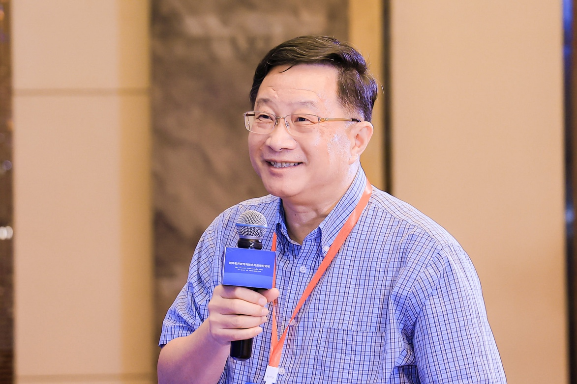 豪鹏科技获得实用新型专利授权：“电池包裹膜”