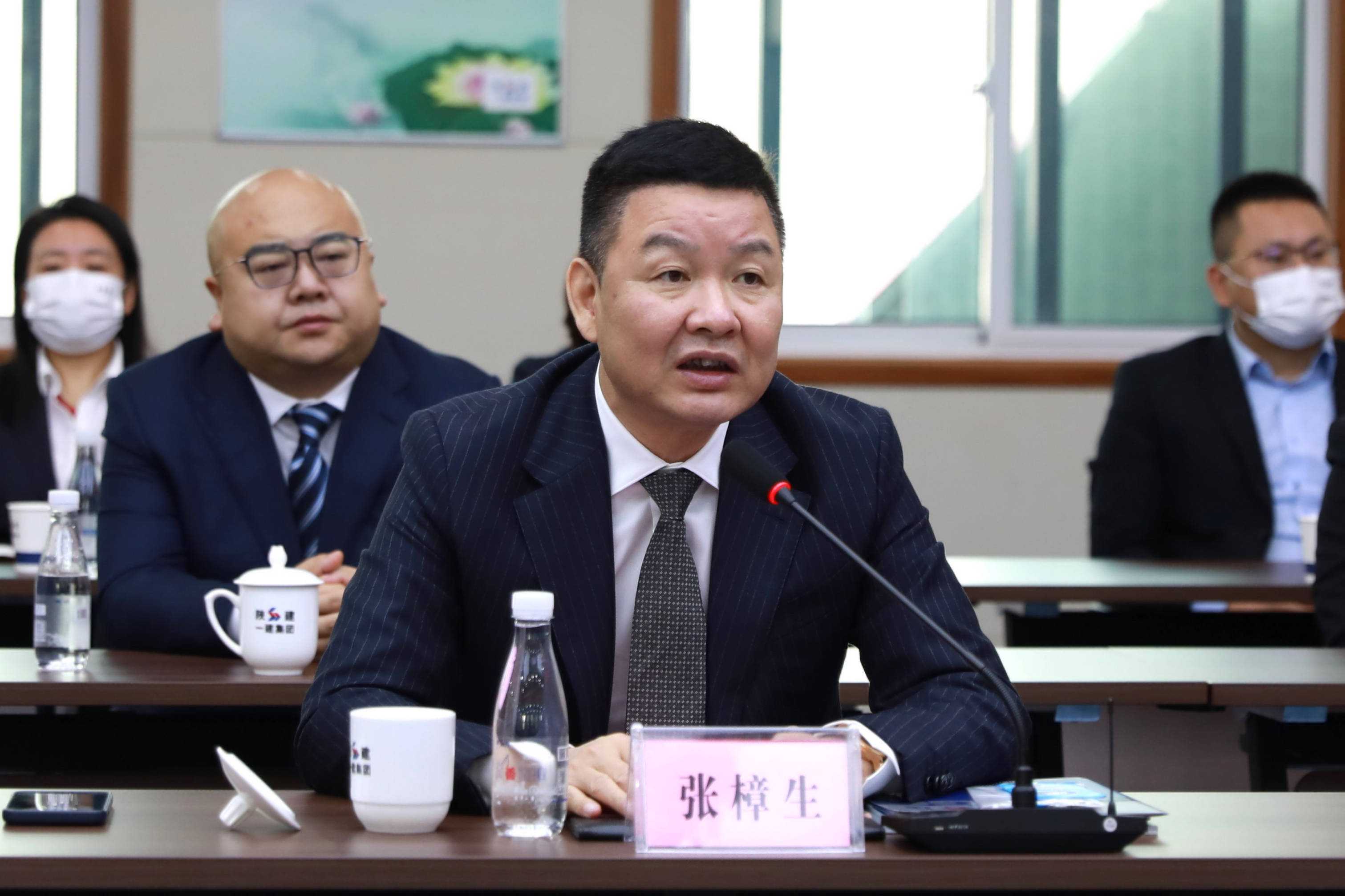 陕建控股集团与中景石化集团深化合作