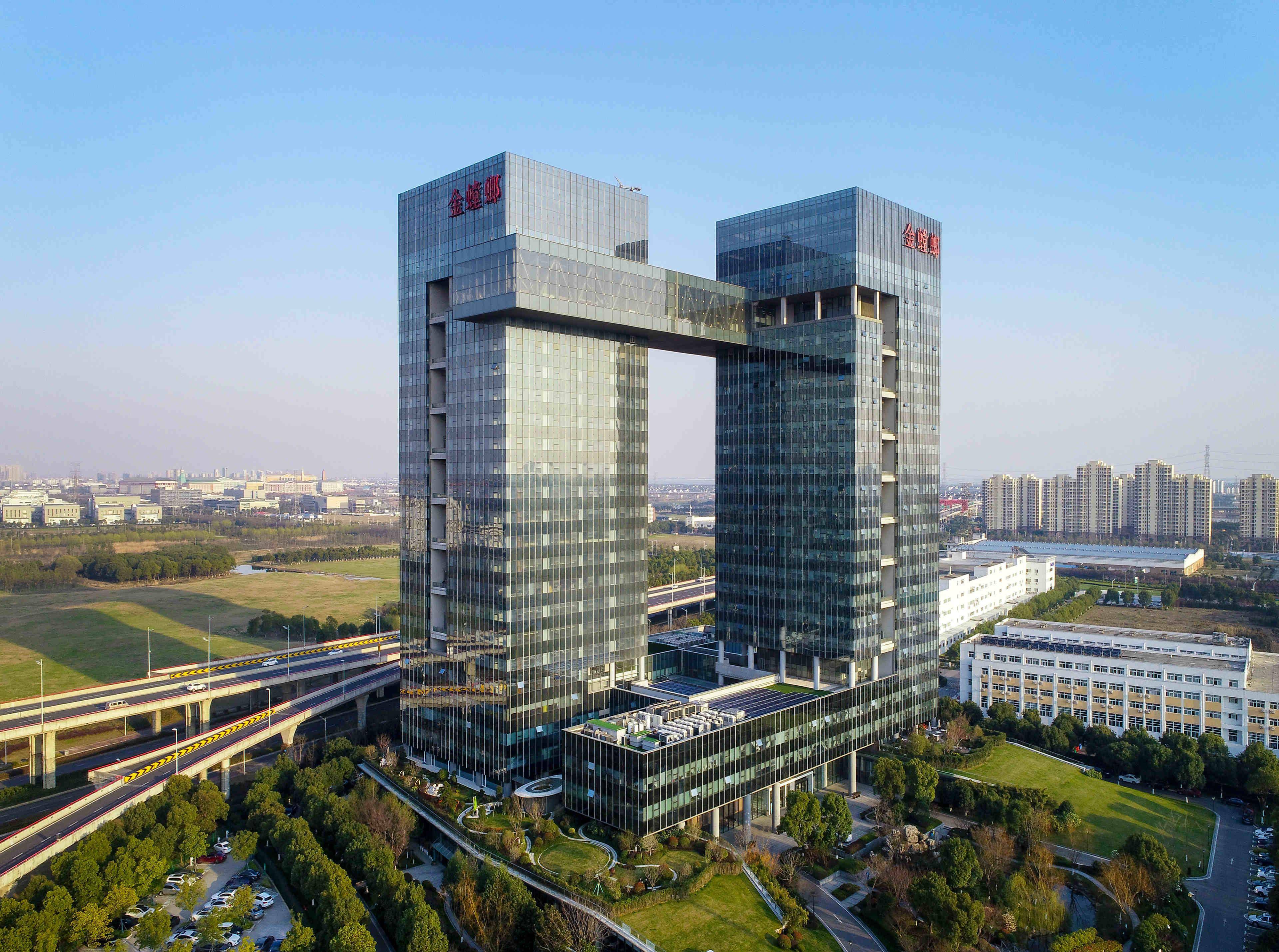 从内卷到升维：华帝股份以“终端焕新”筑牢护城河，定义高质量增长