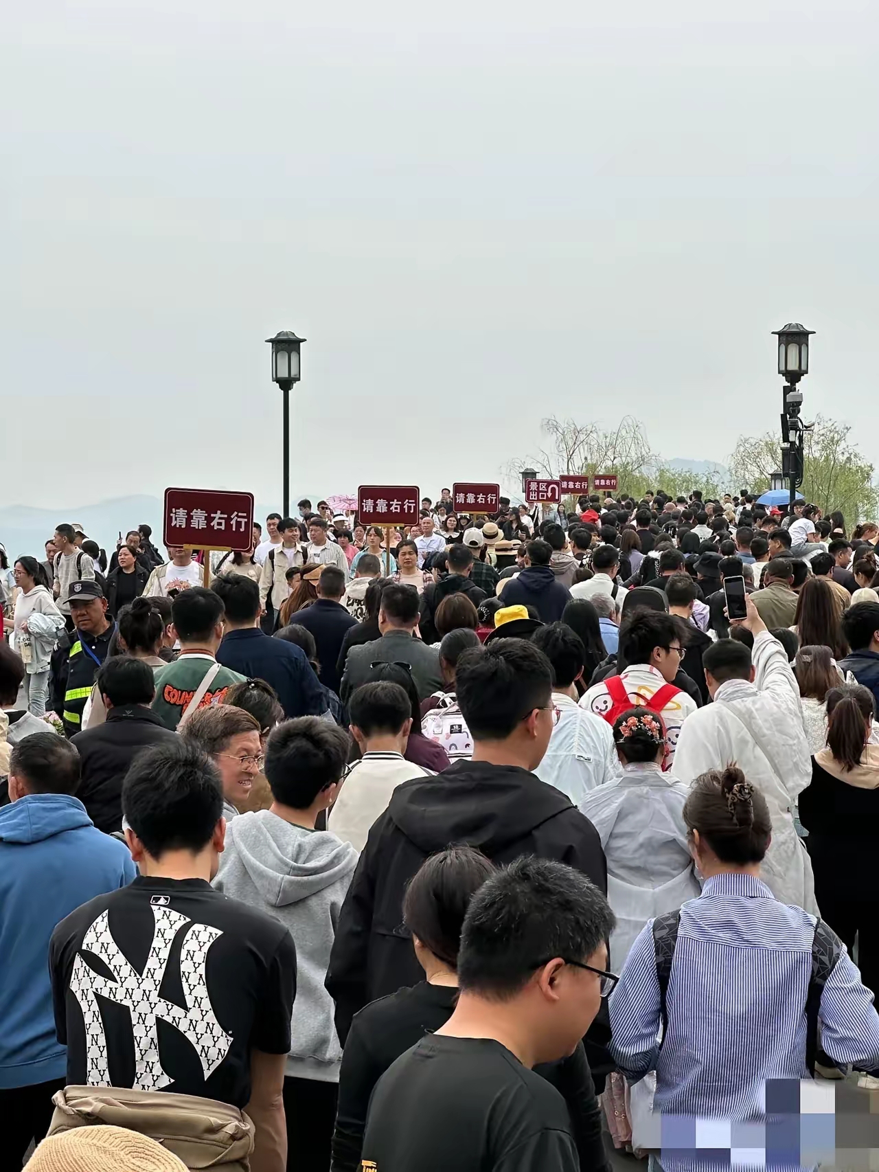 2月17日全社会跨区域人员流动量完成22418.2万人次