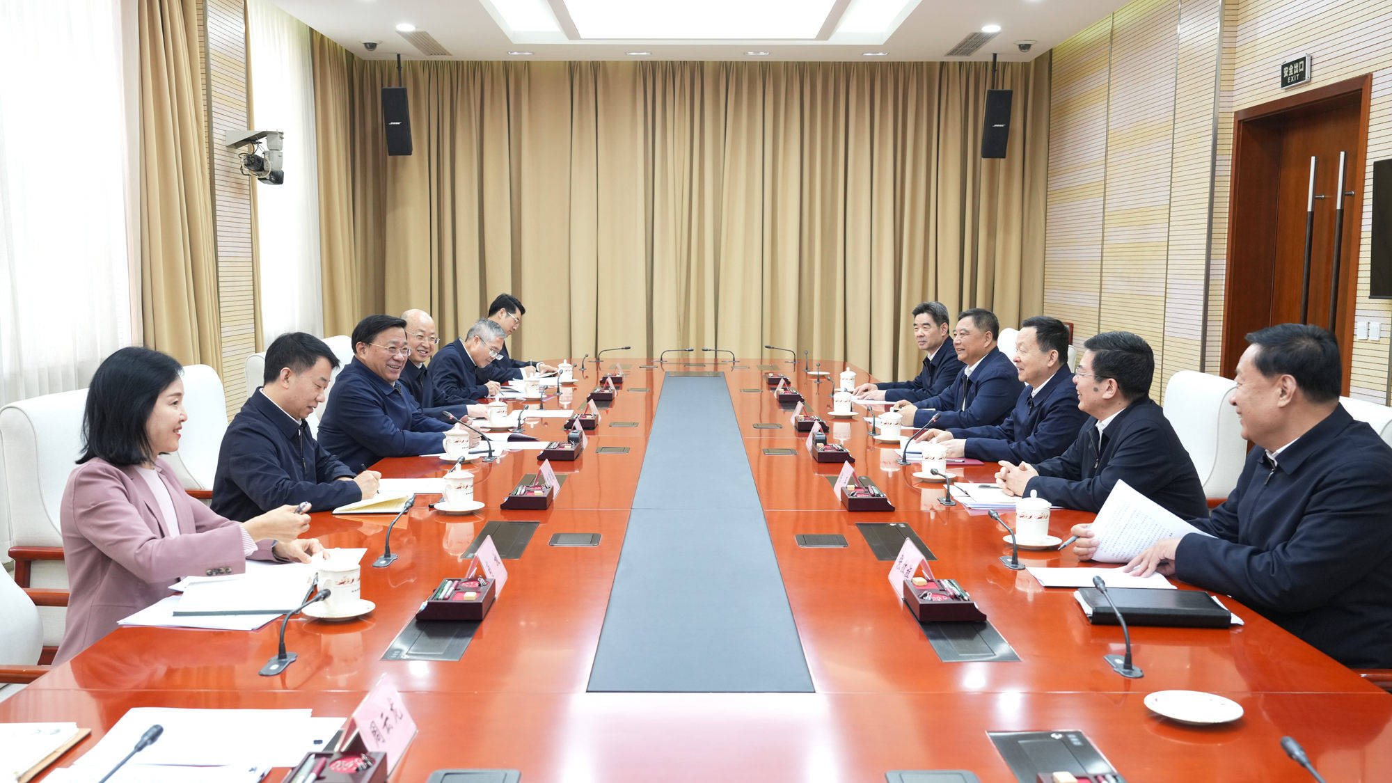 农业农村部部长韩俊调研春节期间渔业安全生产和远洋渔船安全作业情况