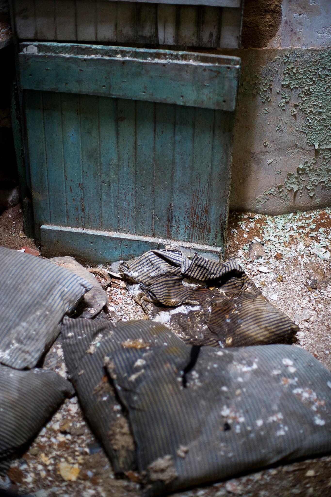 江苏连云港烟花爆竹爆炸由江苏省政府组织调查组提级调查，国务院安委会办公室挂牌督办