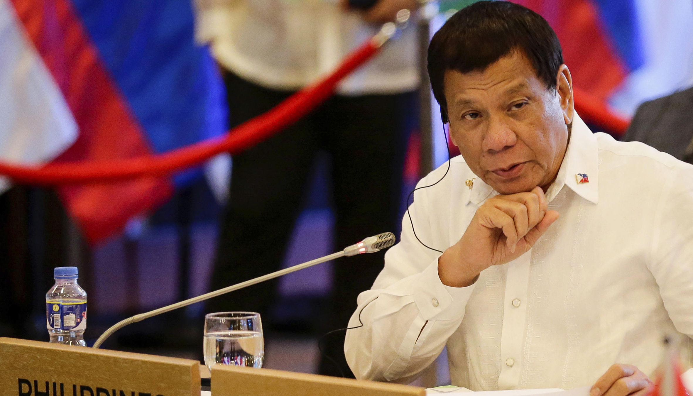 海峡股份：截至2月13日，约9.8万户